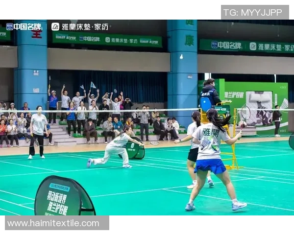 雅兰杯羽毛球公开赛天津站圆满落幕各路高手争辉精彩纷呈 雅兰杯羽毛球公开赛天津站圆满落幕各路高手争辉精彩纷呈